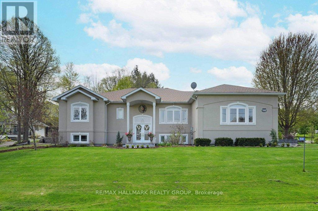 2680 PIERRETTE DRIVE, Ottawa, Ontario