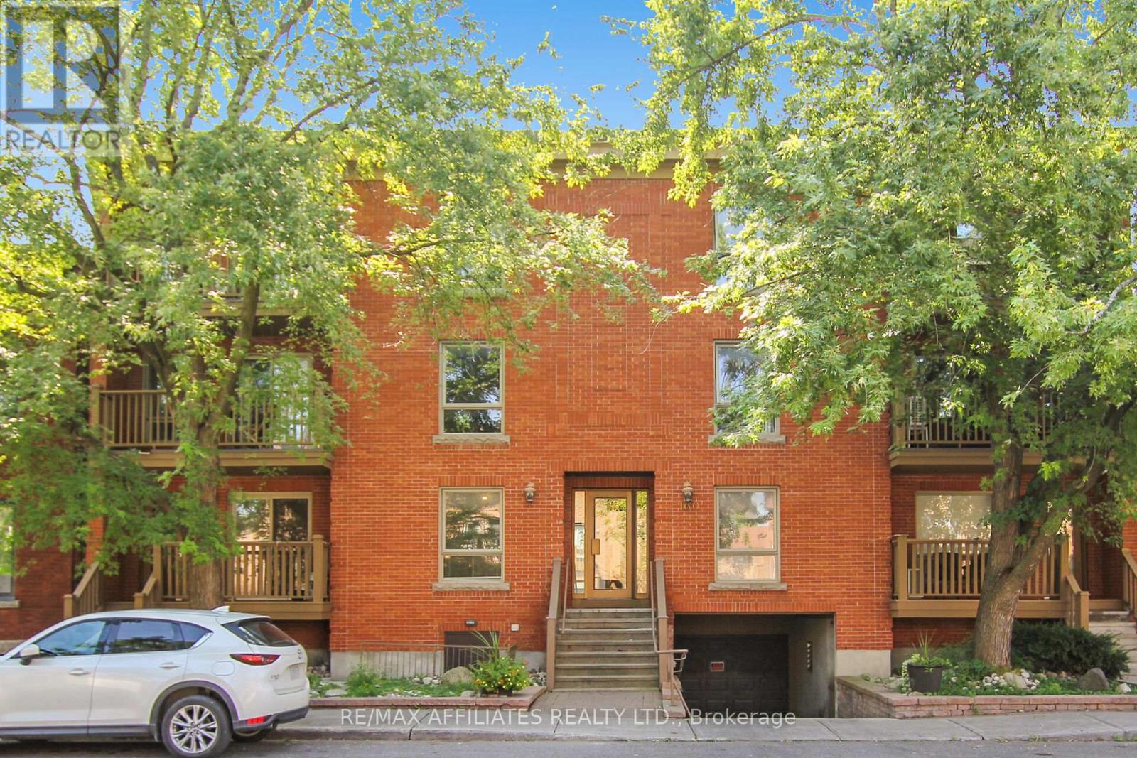 #1 - 160 BRUYERE STREET, Ottawa, Ontario