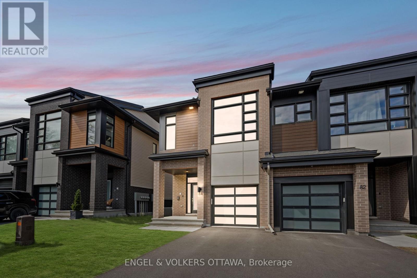 84 CANVASBACK RIDGE, Ottawa, Ontario