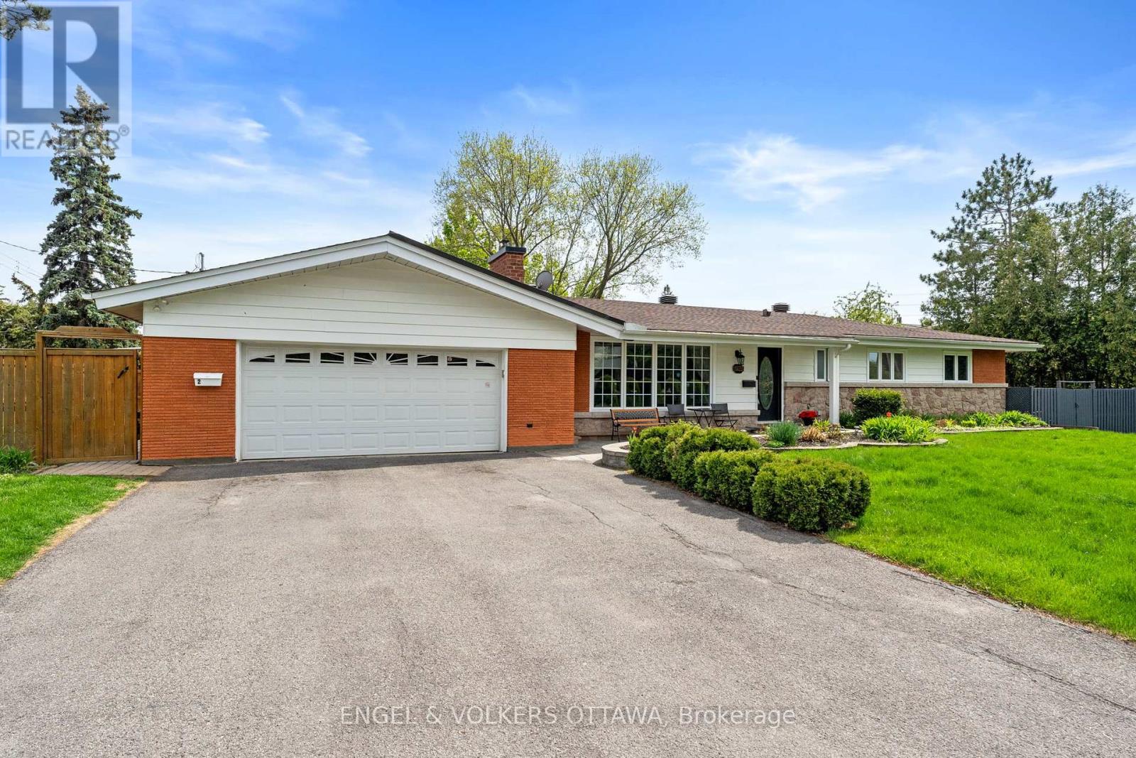 1160 TAWNEY ROAD, Ottawa, Ontario
