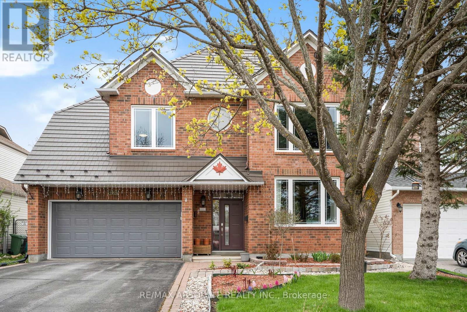 6000 LONGLEAF DRIVE, Ottawa, Ontario