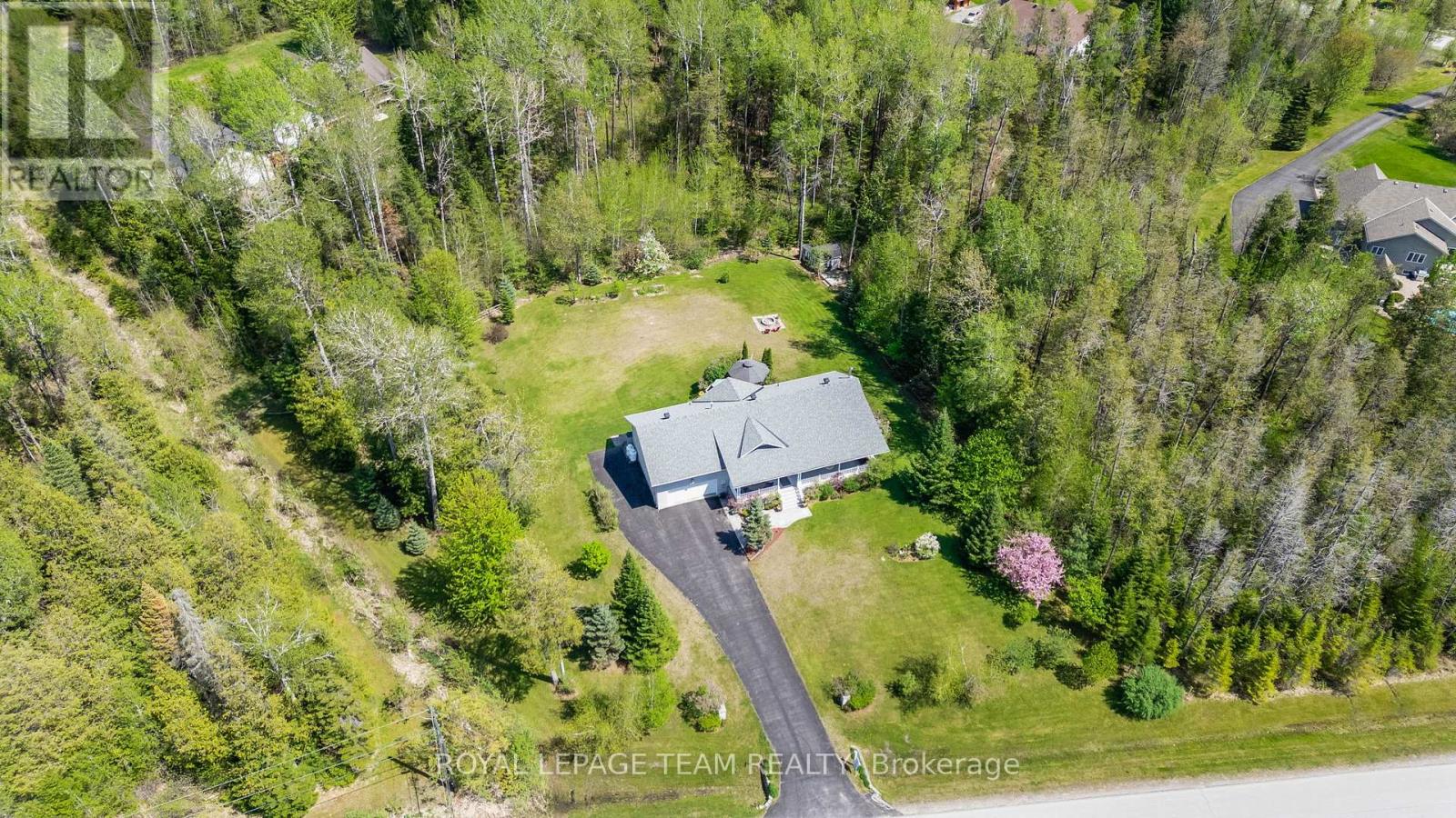 160 LADY SLIPPER WAY, Ottawa, Ontario