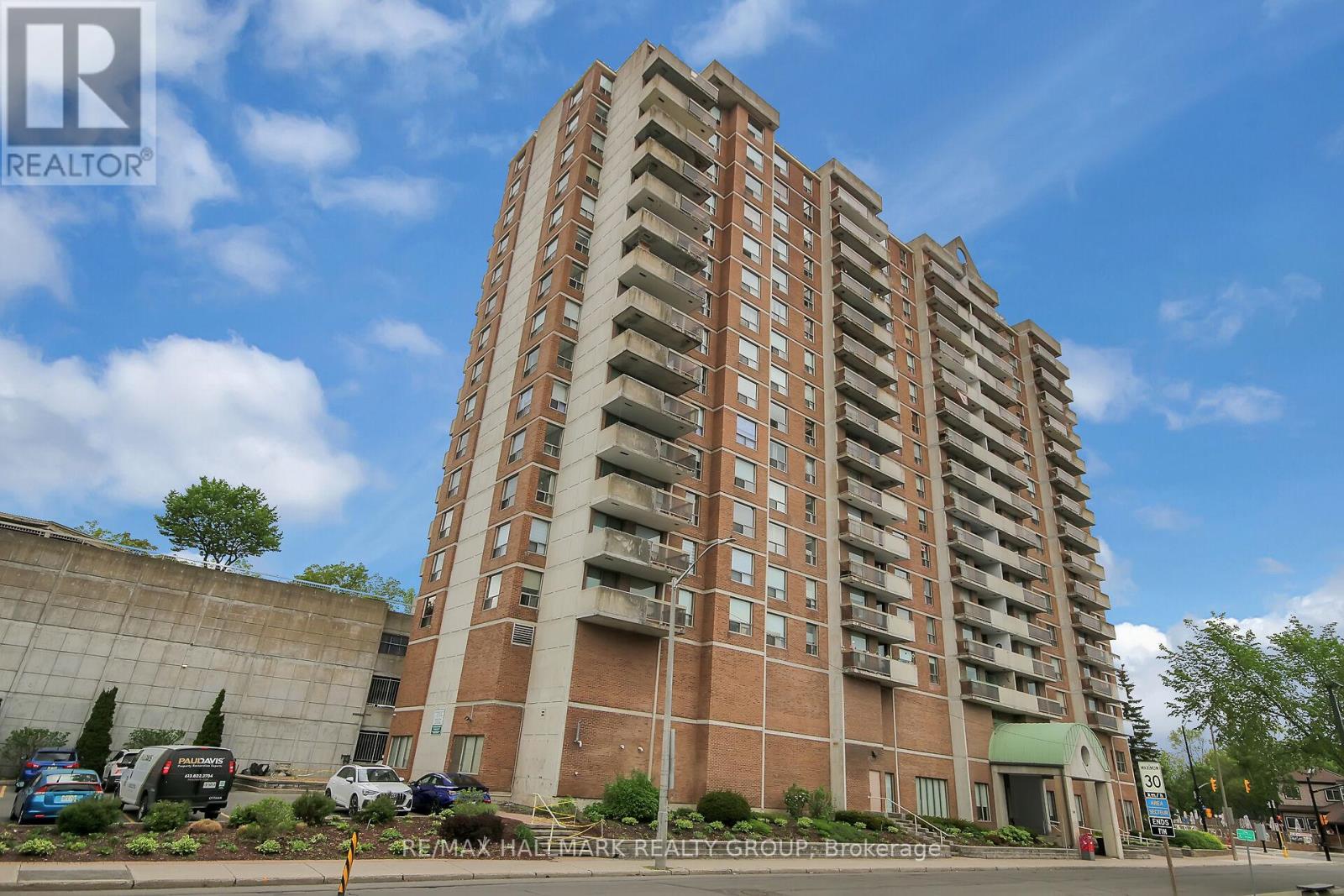 1006 - 200 LAFONTAINE AVENUE, Ottawa, Ontario
