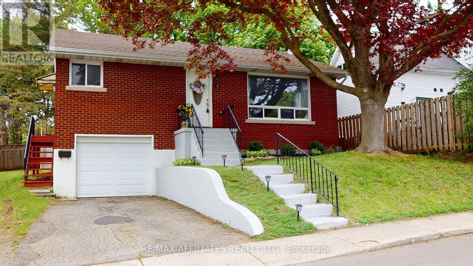 71 ORMOND STREET, Brockville, Ontario
