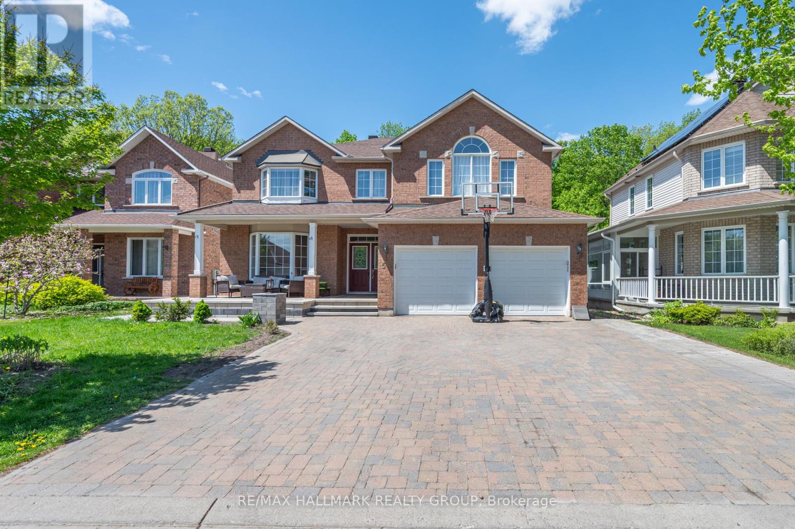 55 MAPLE STAND WAY, Ottawa, Ontario