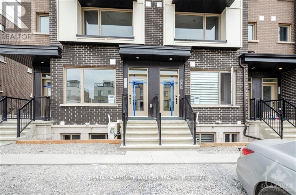 776 MIKINAK ROAD, Ottawa, Ontario