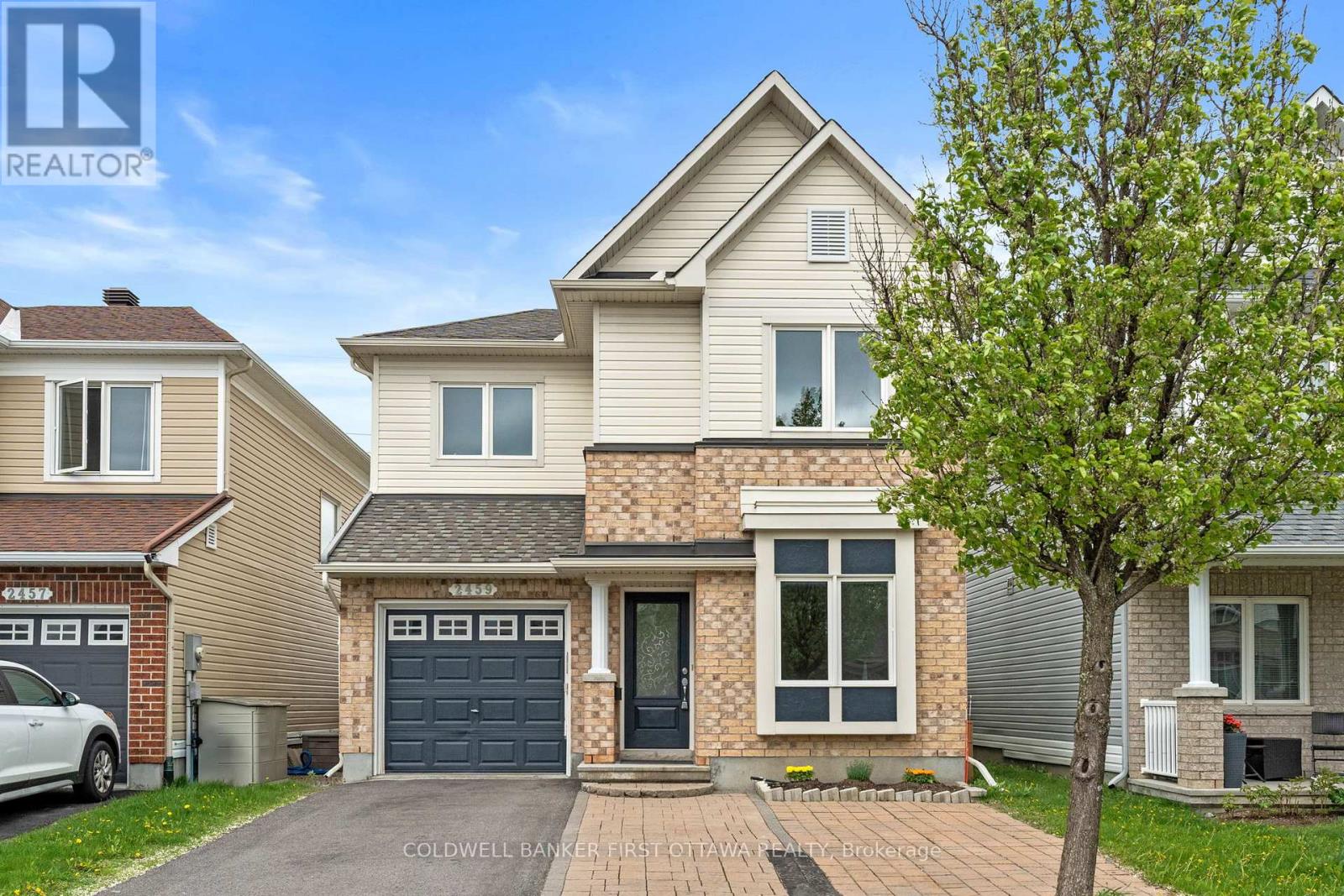 2459 ESPRIT DRIVE, Ottawa, Ontario