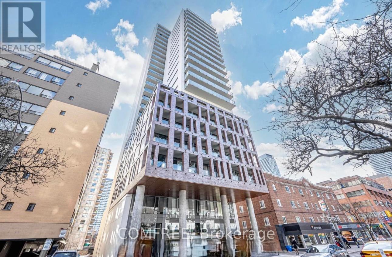 2305 - 81 WELLESLEY STREET E, Toronto, Ontario