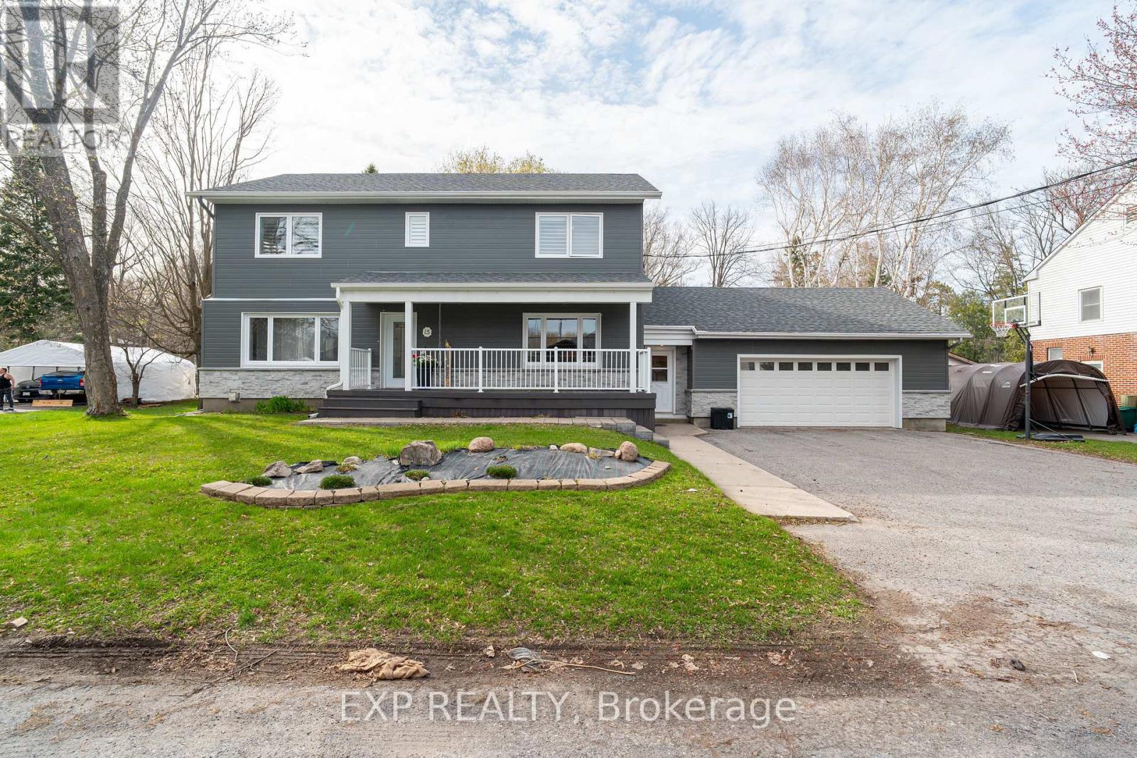 15 MANCHESTER STREET, Ottawa, Ontario