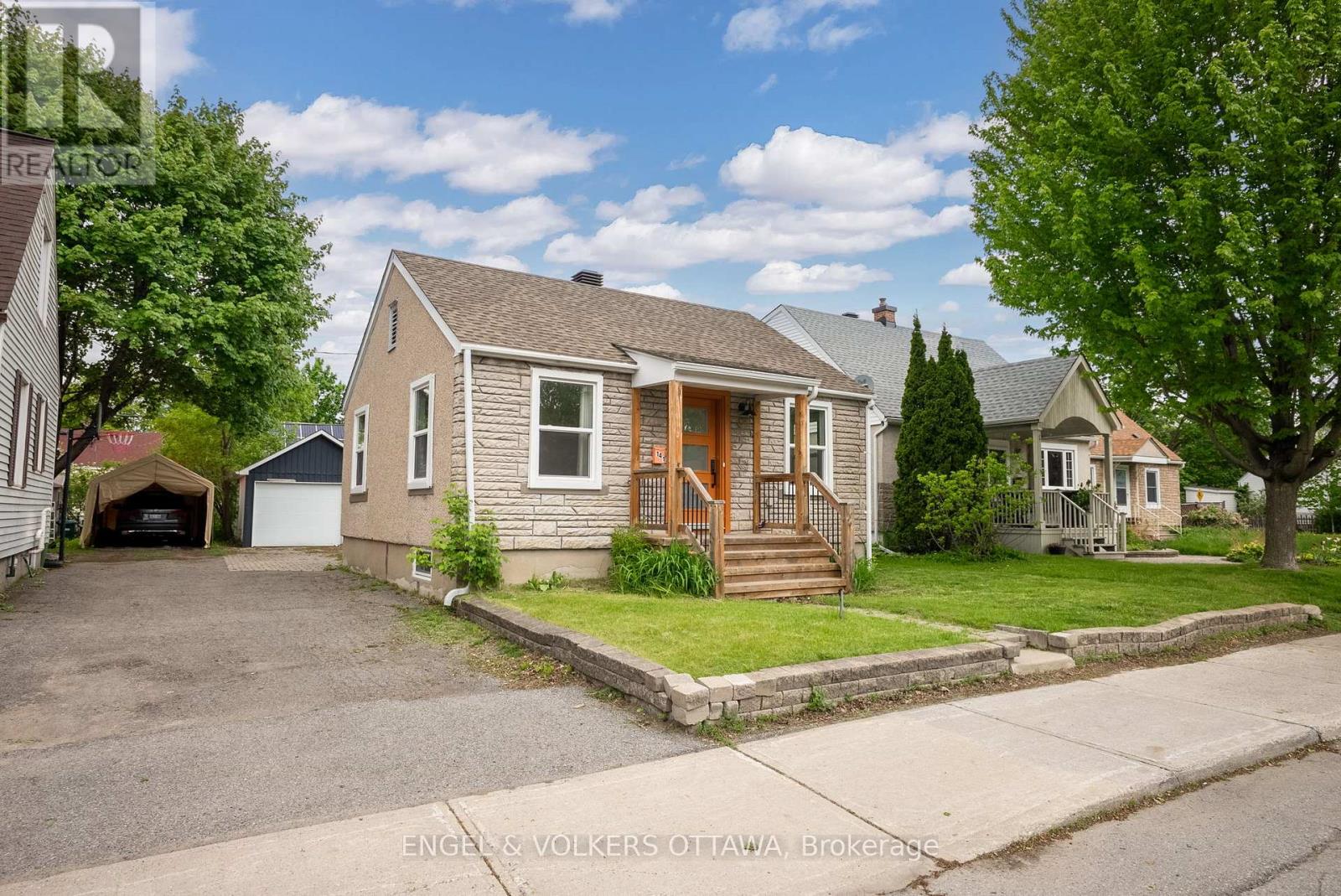 141 CRERAR AVENUE, Ottawa, Ontario