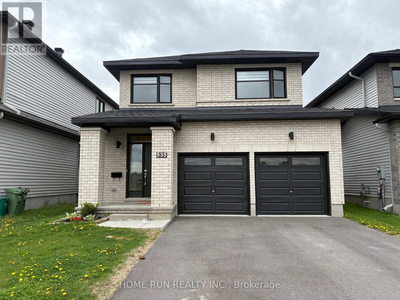535 HONEYLOCUST AVENUE, Ottawa, Ontario