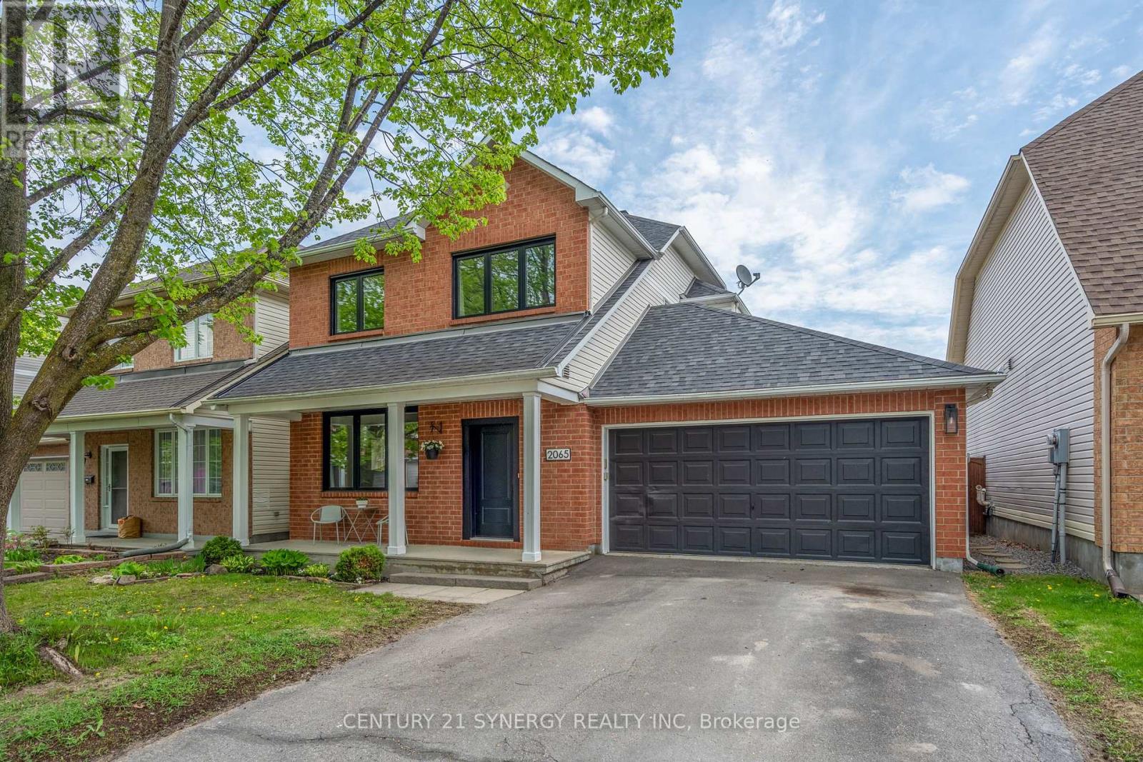 2065 OAKBROOK CIRCLE, Ottawa, Ontario