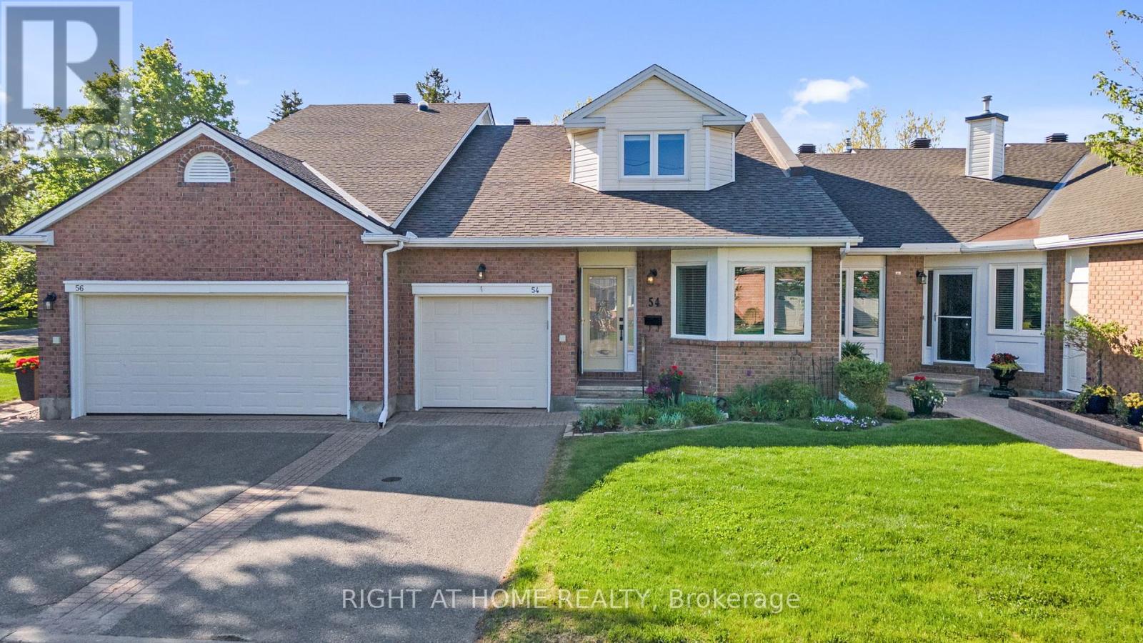 54 INNESBROOK COURT, Ottawa, Ontario