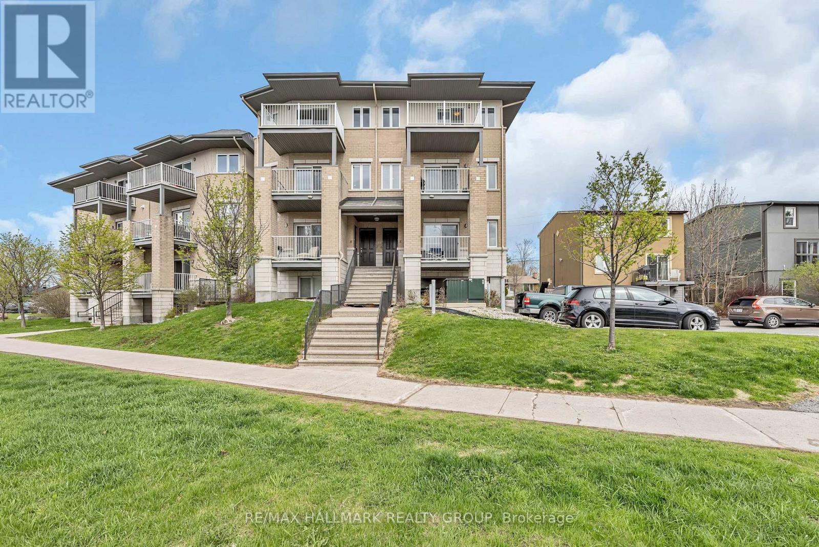 6 - 1220 MCWATTERS ROAD, Ottawa, Ontario