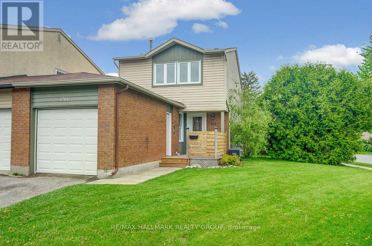 1701 LAFRANCE DRIVE, Ottawa, Ontario