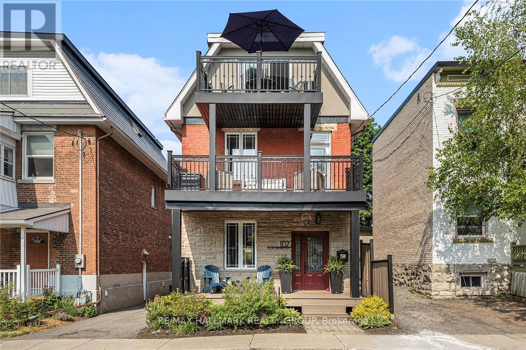 107 BLACKBURN AVENUE, Ottawa, Ontario