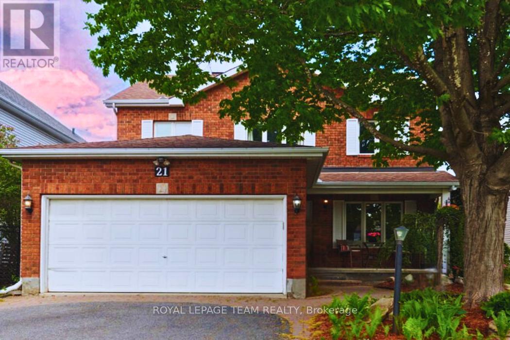 21 MAYFORD AVENUE, Ottawa, Ontario