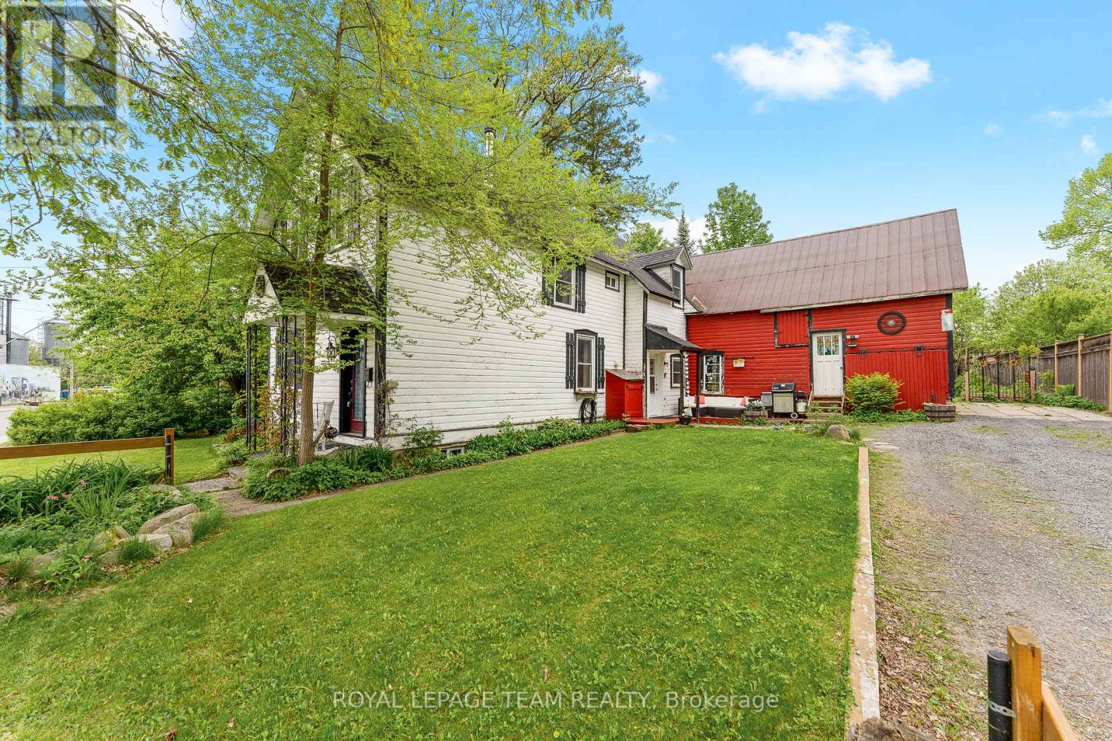 378 DONALD B MUNRO DRIVE, Ottawa, Ontario