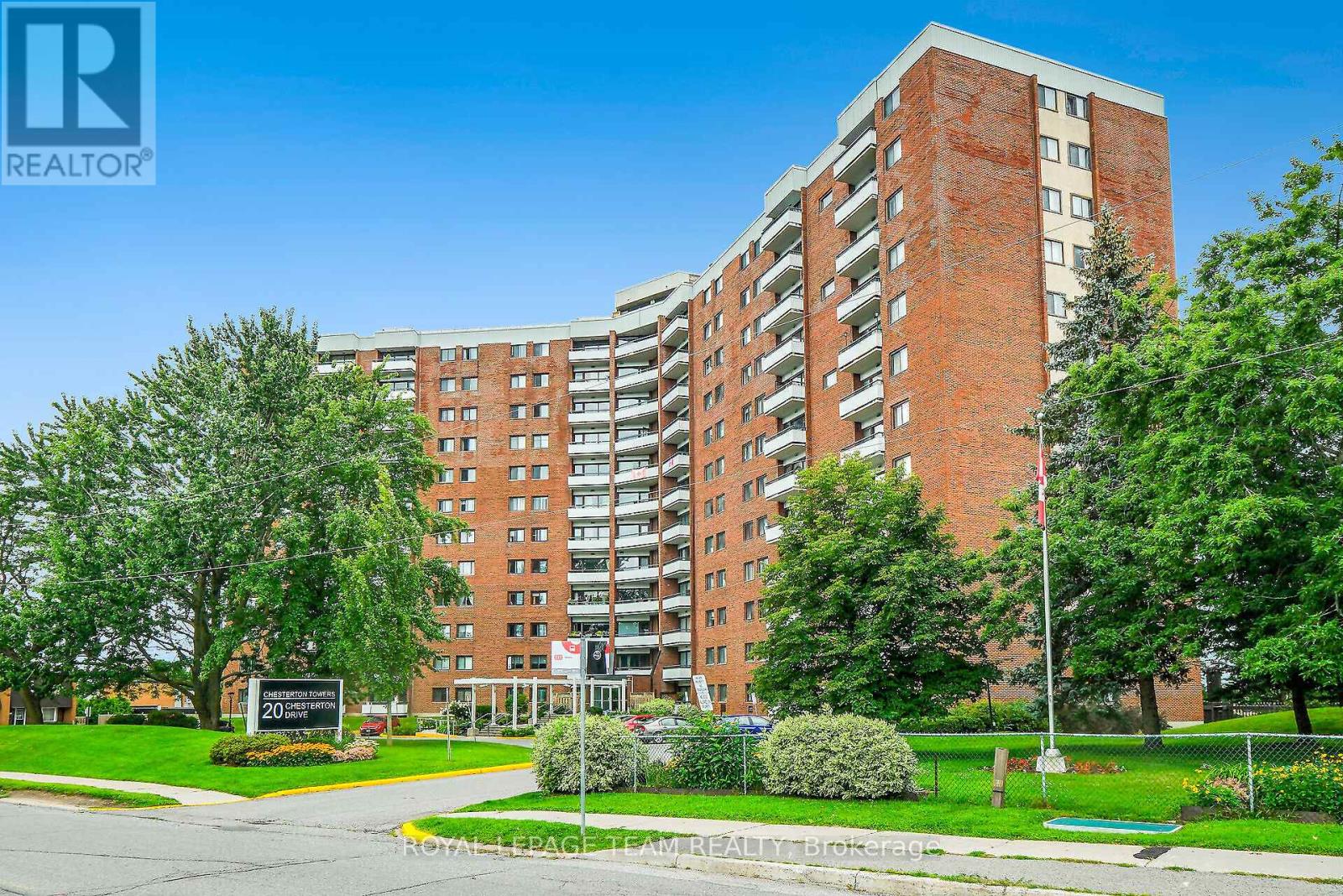 306 - 20 CHESTERTON DRIVE, Ottawa, Ontario