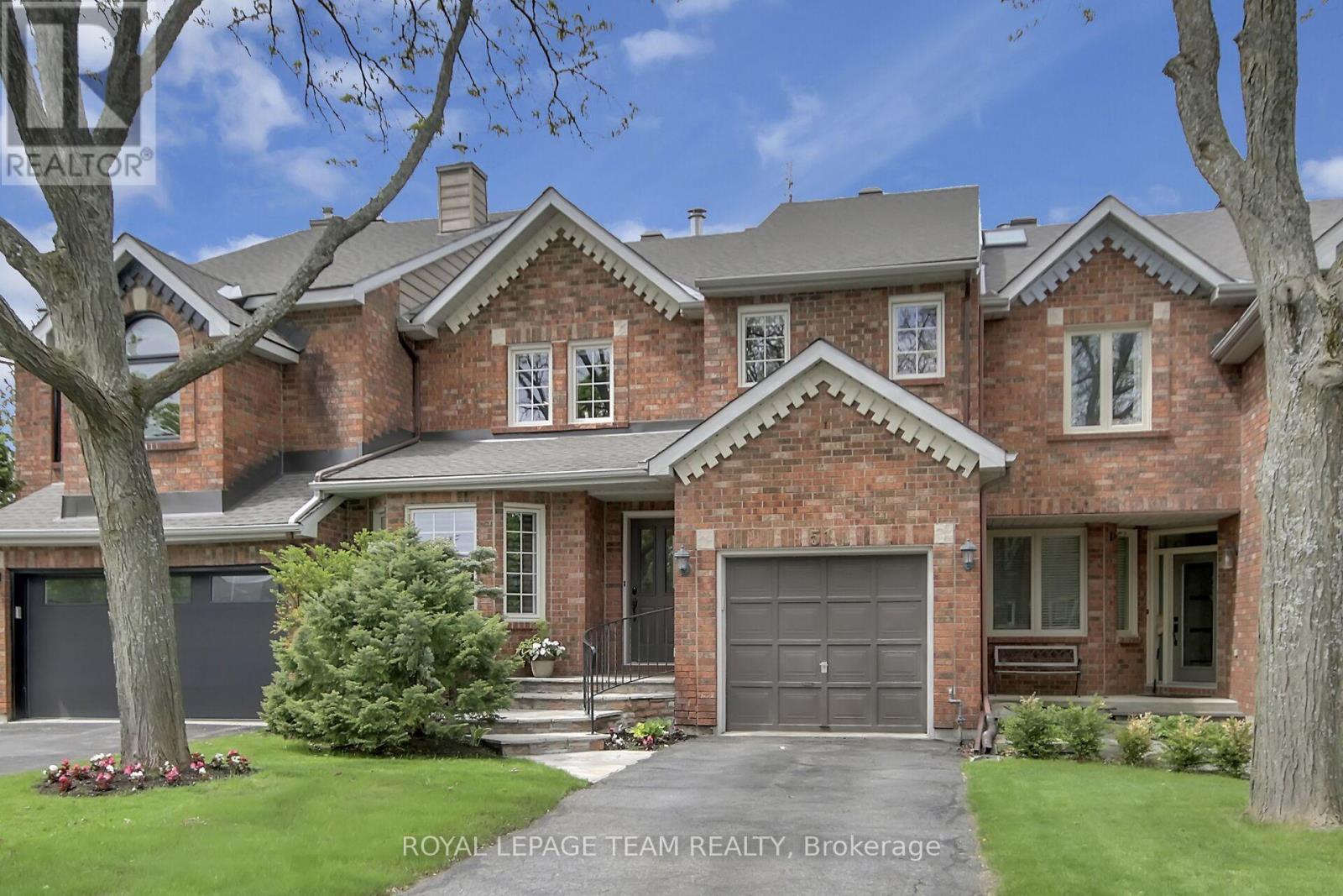 51 WINDEYER CRESCENT, Ottawa, Ontario