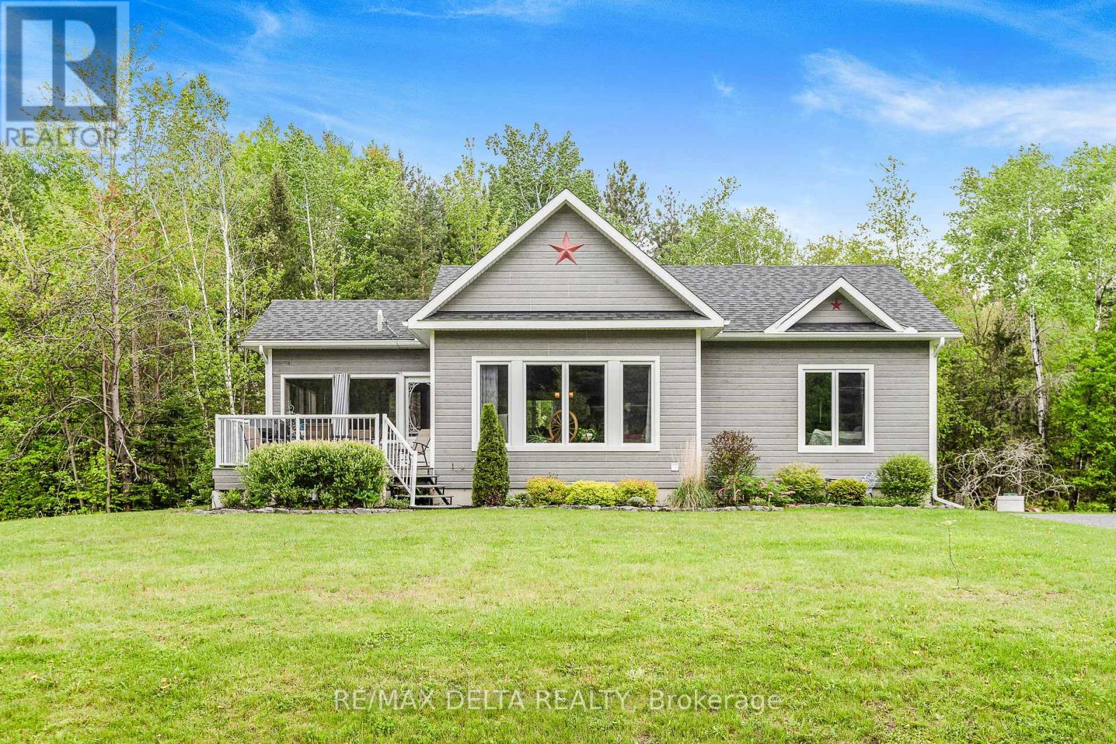 512 CH BOUNDARY ROAD, Alfred and Plantagenet, Ontario