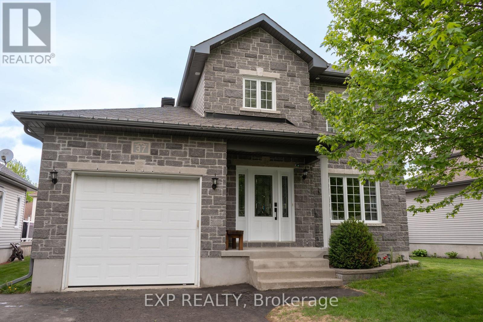 37 CONSTANTINEAU STREET, The Nation, Ontario