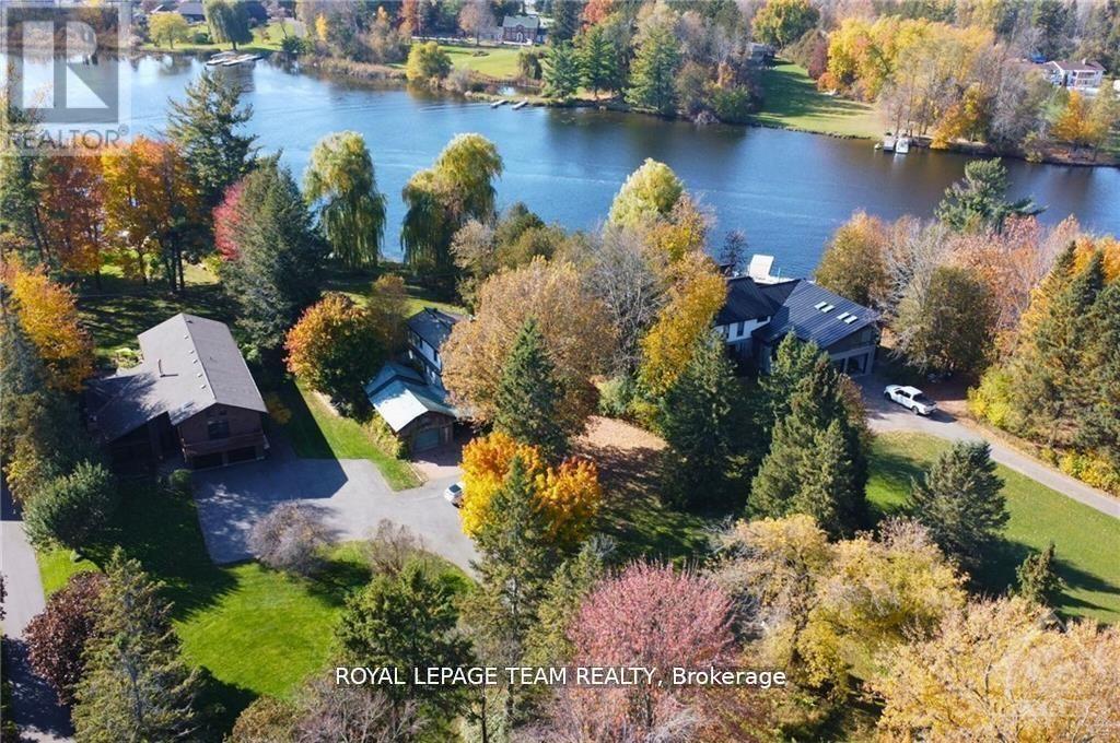 2322 SUMMERSIDE DRIVE, Ottawa, Ontario