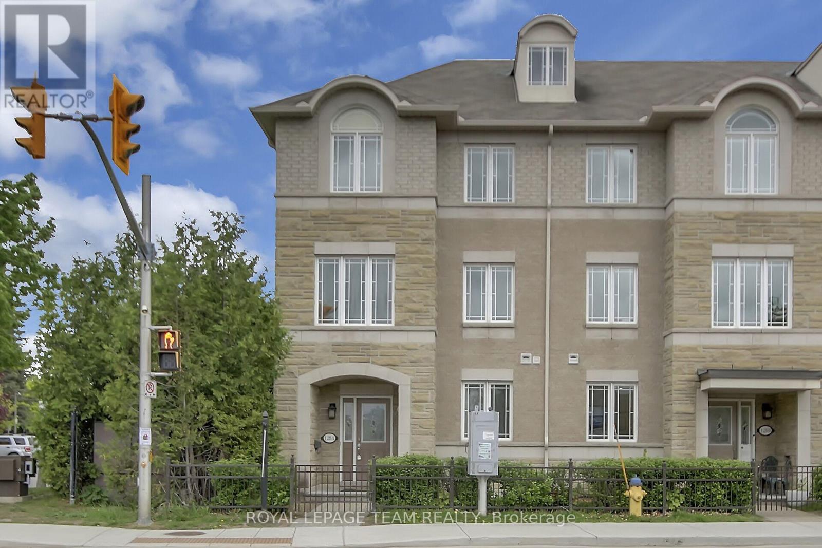 128A CENTREPOINTE DRIVE, Ottawa, Ontario