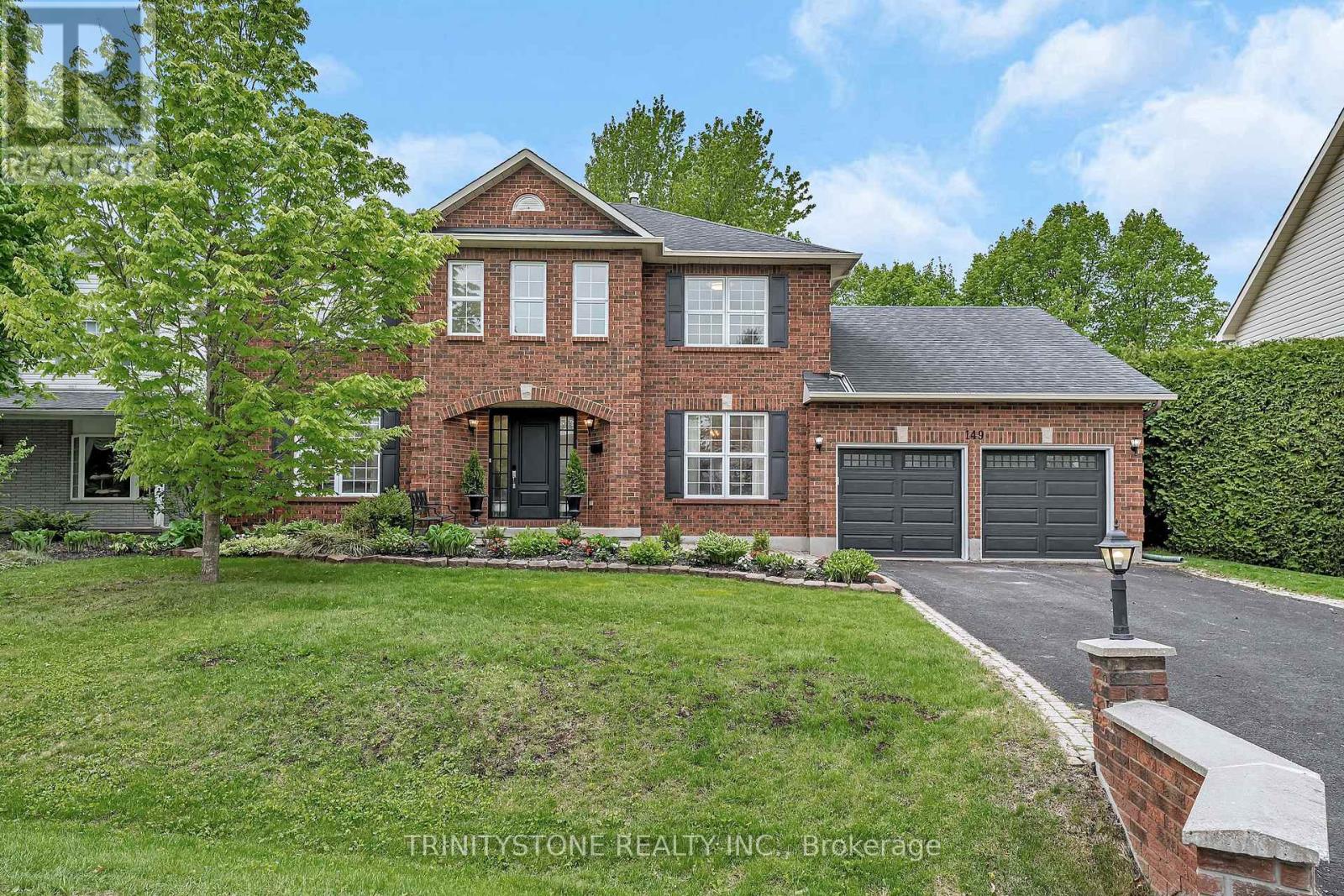 149 LANIGAN CRESCENT, Ottawa, Ontario