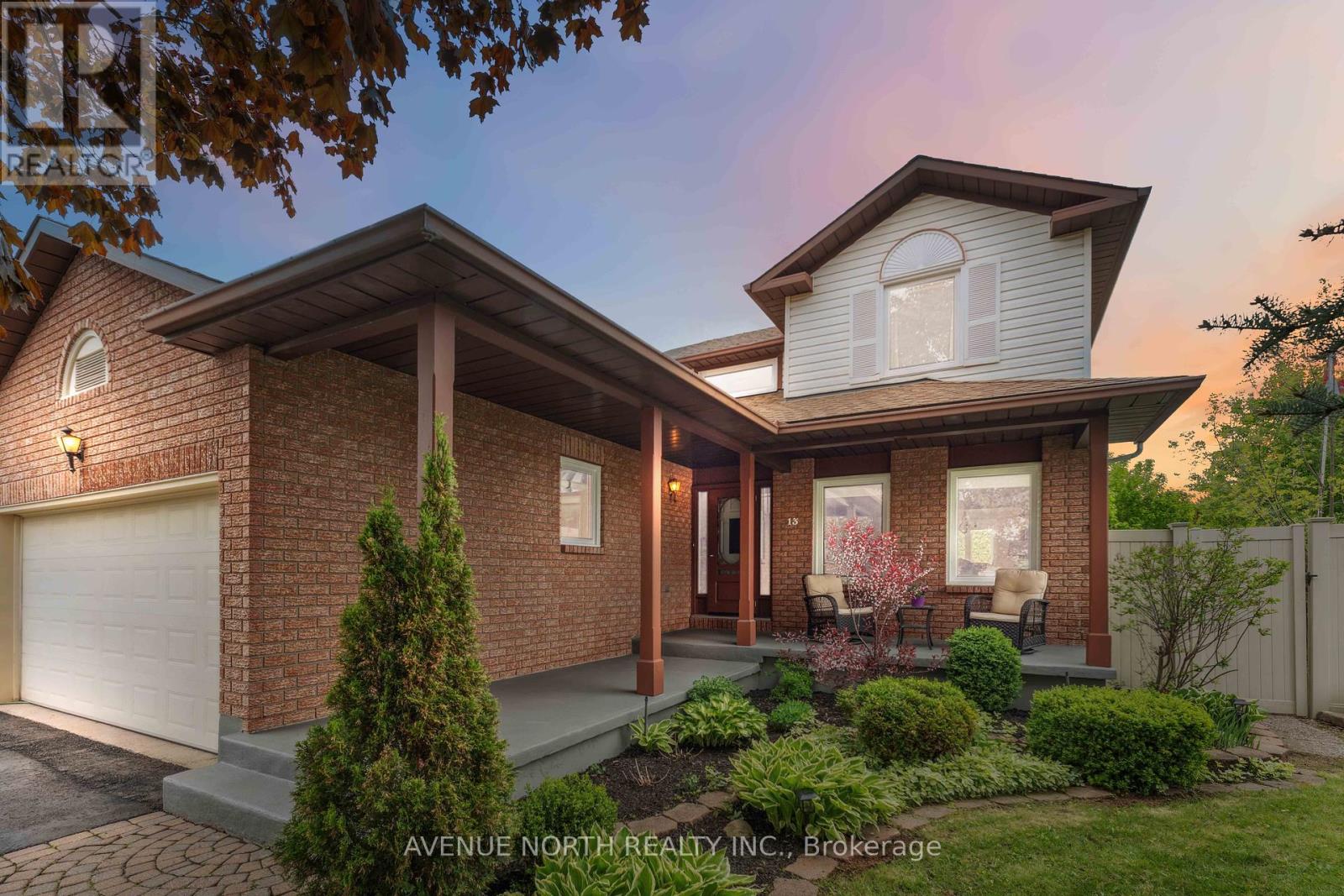 13 ALFA STREET, Ottawa, Ontario