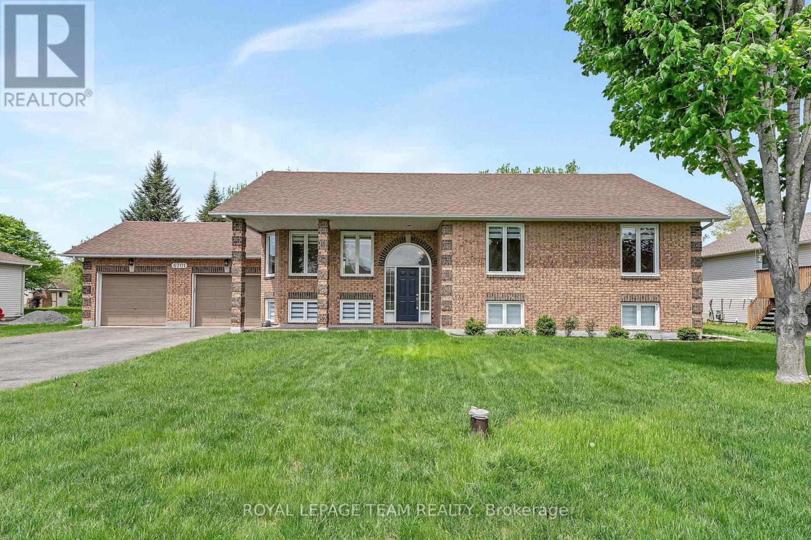6701 TOMMARY DRIVE, Ottawa, Ontario