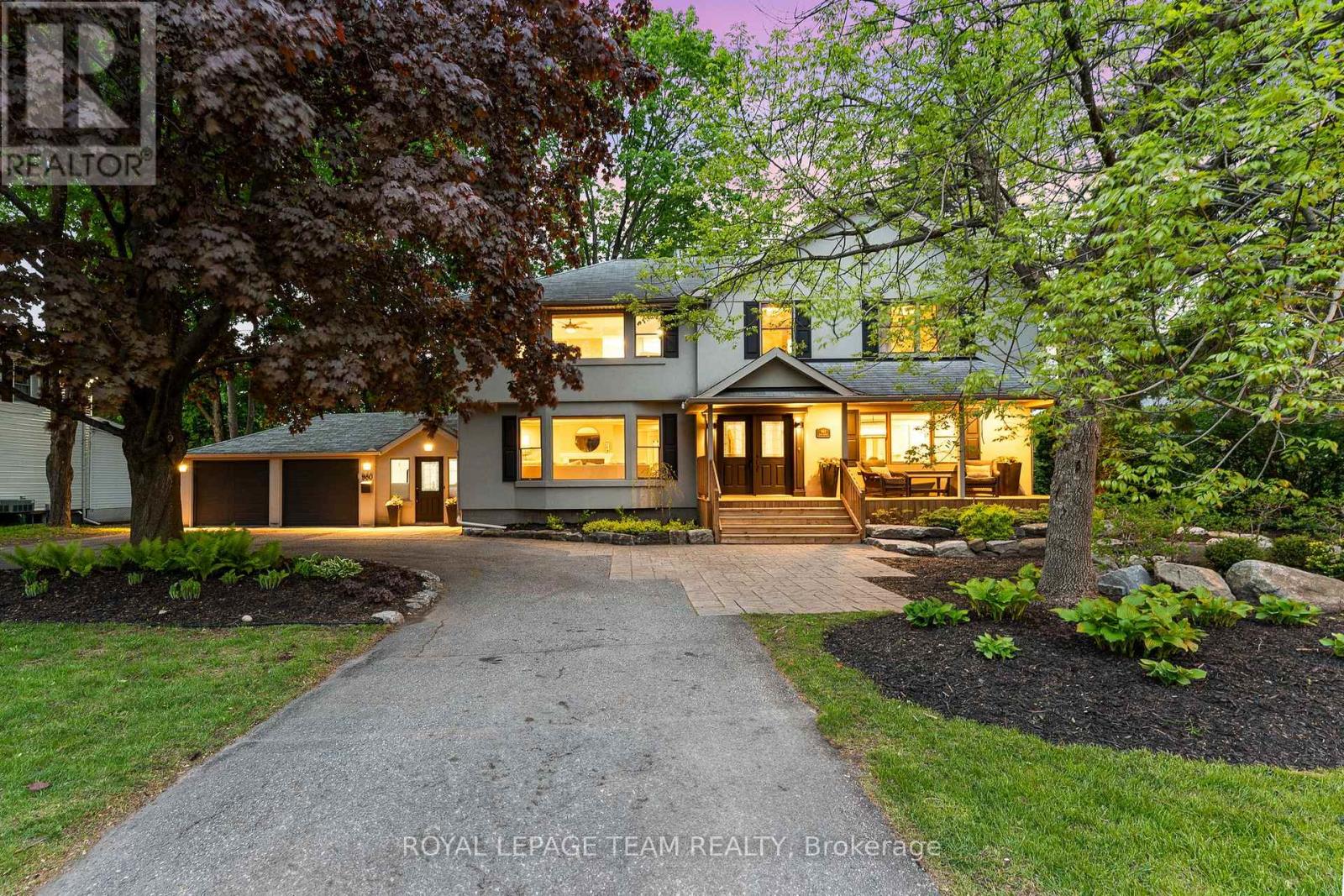 960 HARE AVENUE, Ottawa, Ontario