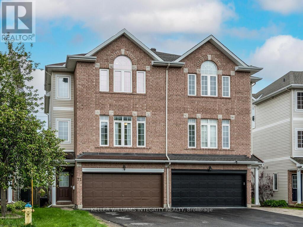 72 CASTLE GLEN CRESCENT, Ottawa, Ontario