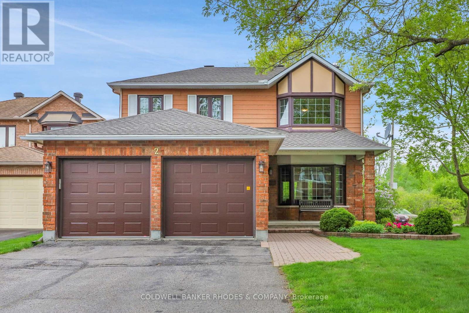 2 BASLAW DRIVE, Ottawa, Ontario