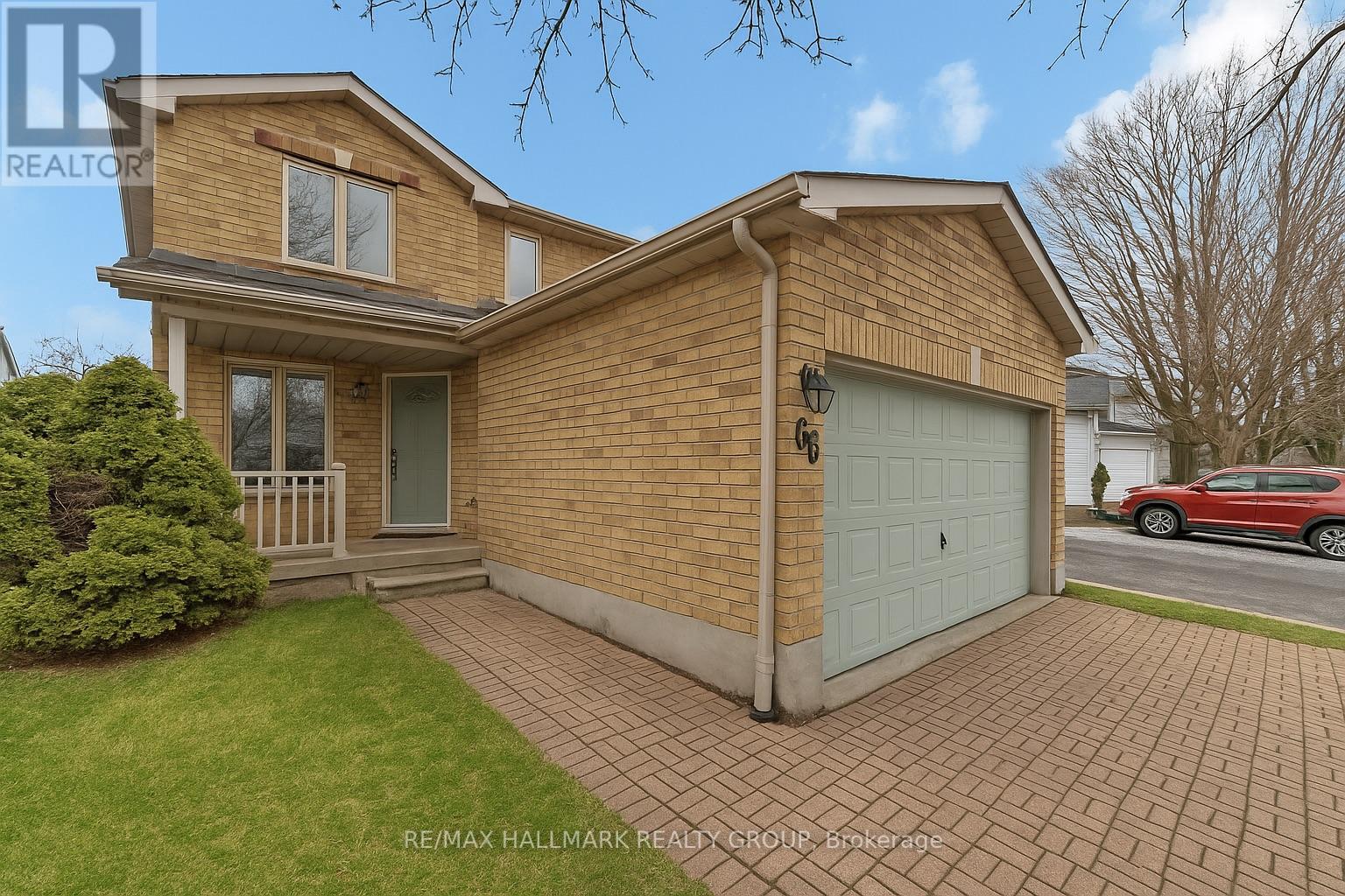 63 NEWBOROUGH CRESCENT, Ottawa, Ontario
