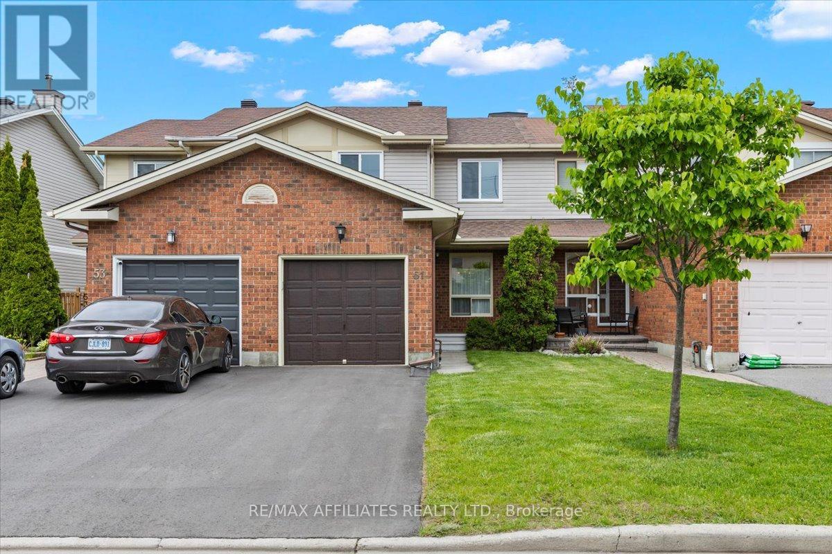 51 NEWPORT CRESCENT, Ottawa, Ontario