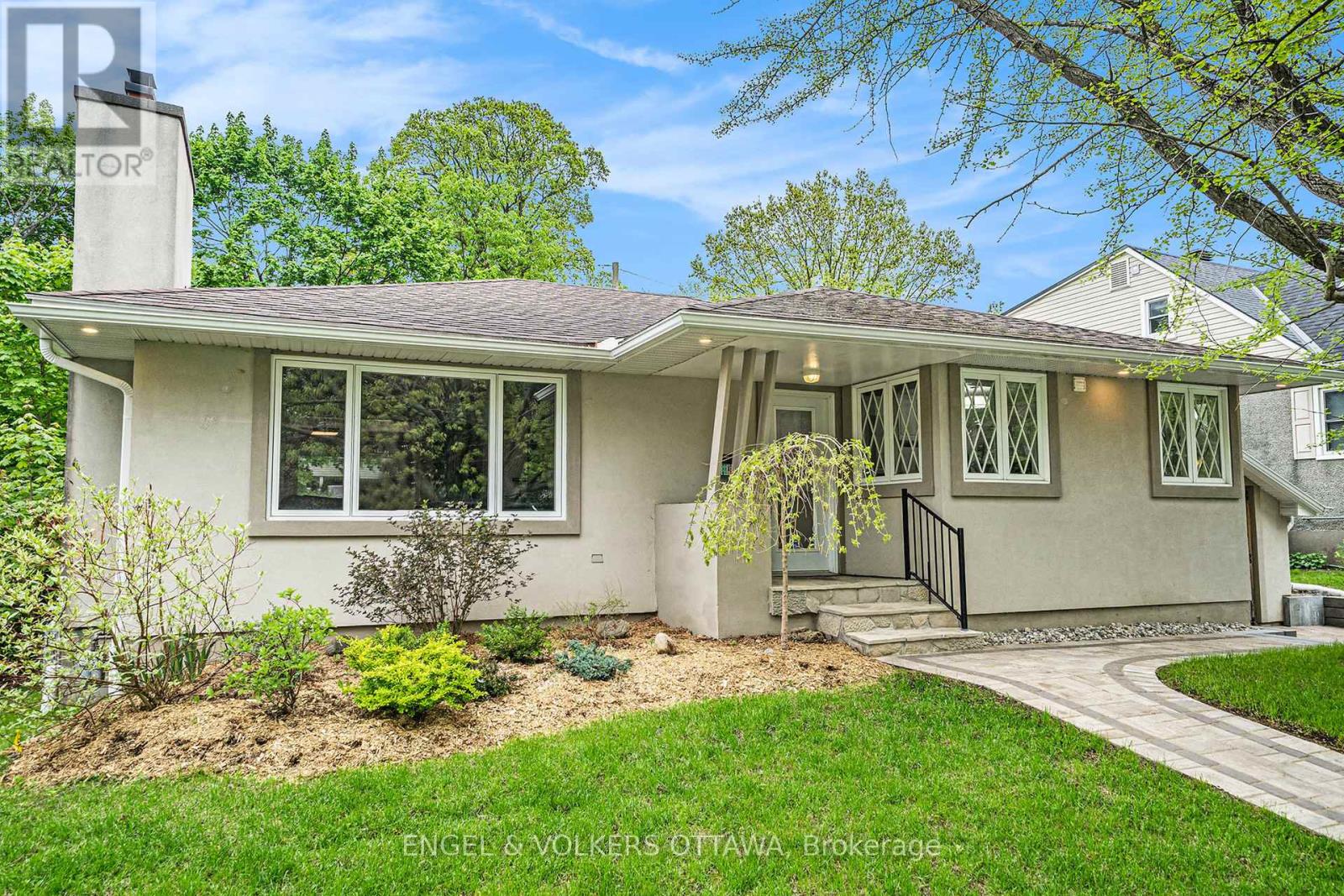 1431 CAVENDISH ROAD, Ottawa, Ontario