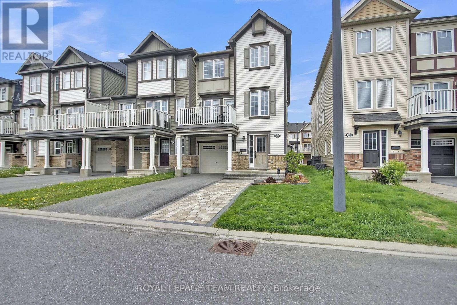455 MEADOWHAWK CRESCENT, Ottawa, Ontario