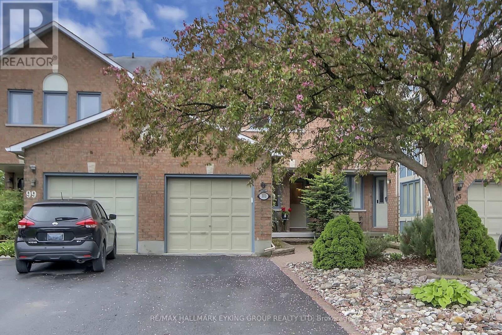 101 MCGIBBON DRIVE, Ottawa, Ontario