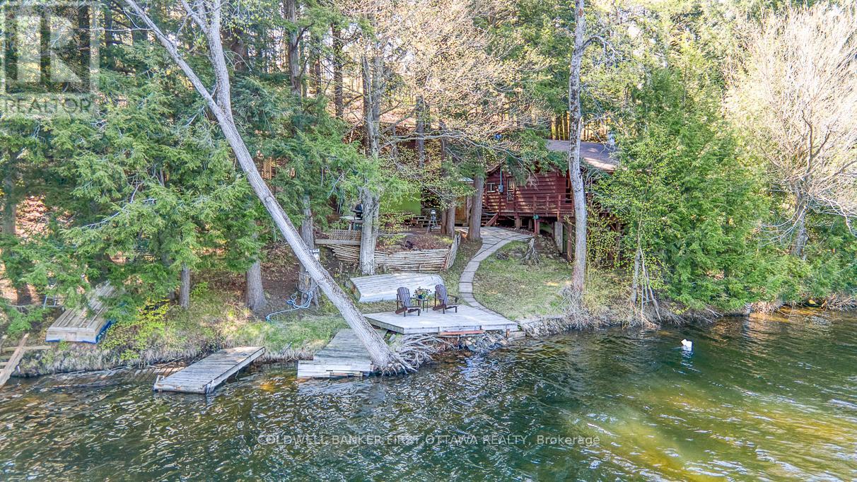 3028 CROZIER ROAD, Tay Valley, Ontario