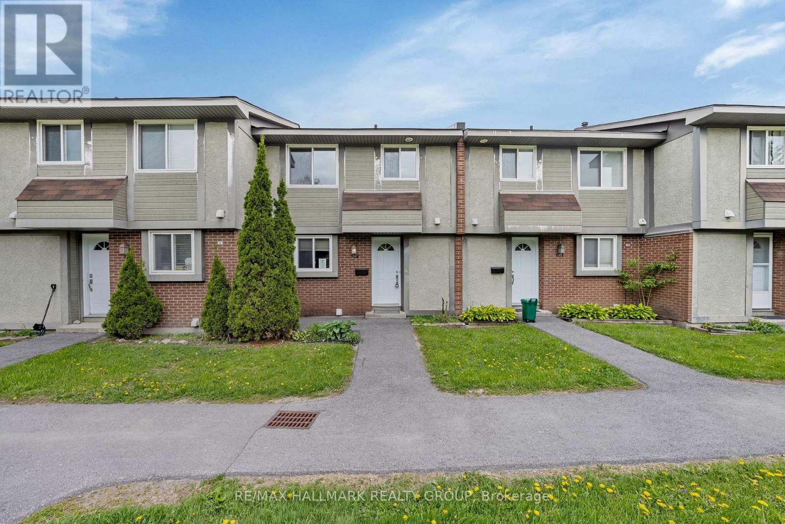 247 PICKFORD DRIVE, Ottawa, Ontario
