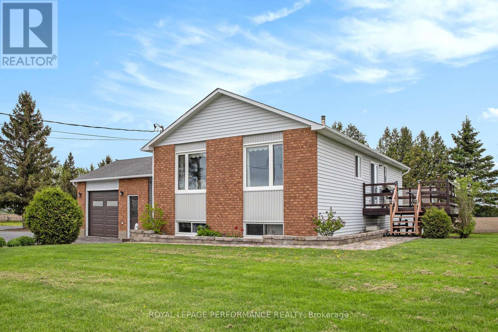 1316 ST ANDRE ROAD, Russell, Ontario