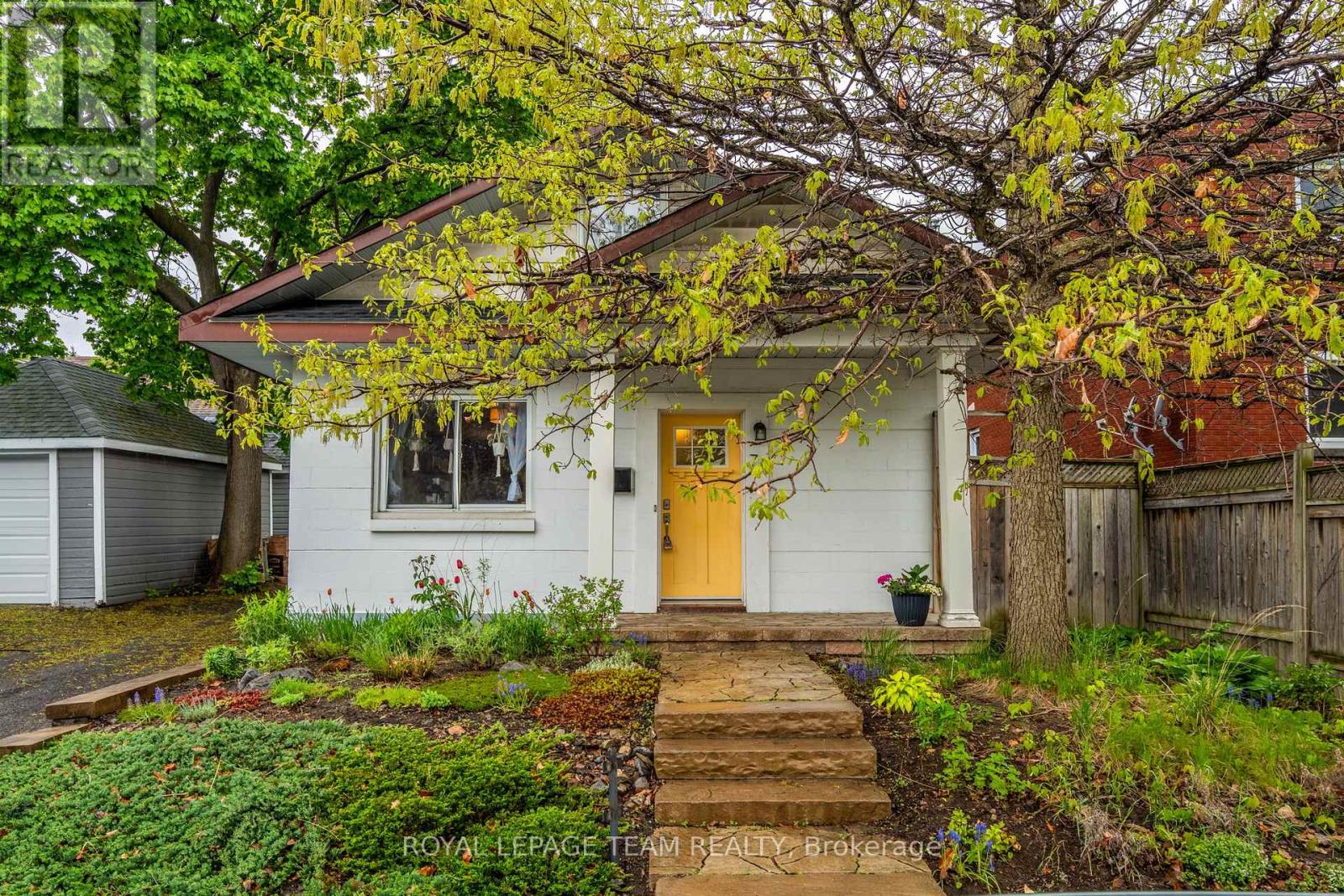74 ST FRANCIS STREET, Ottawa, Ontario