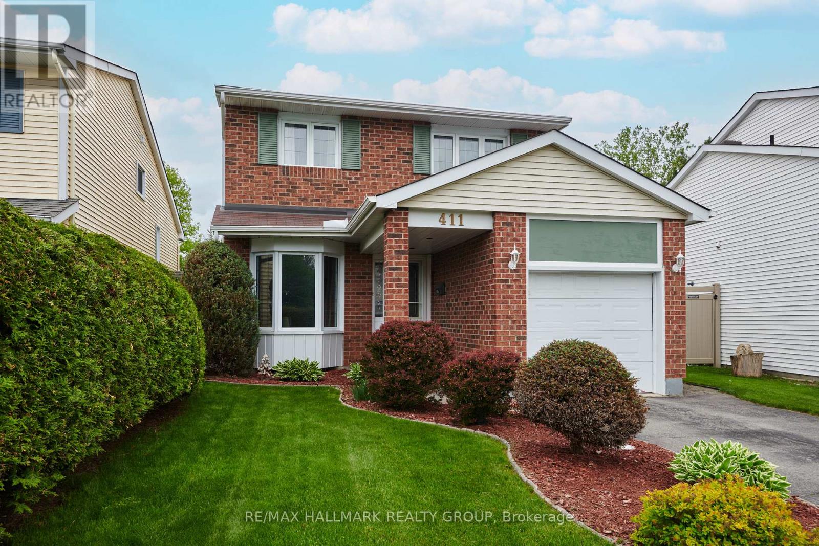 411 SANDERLING CRESCENT, Ottawa, Ontario