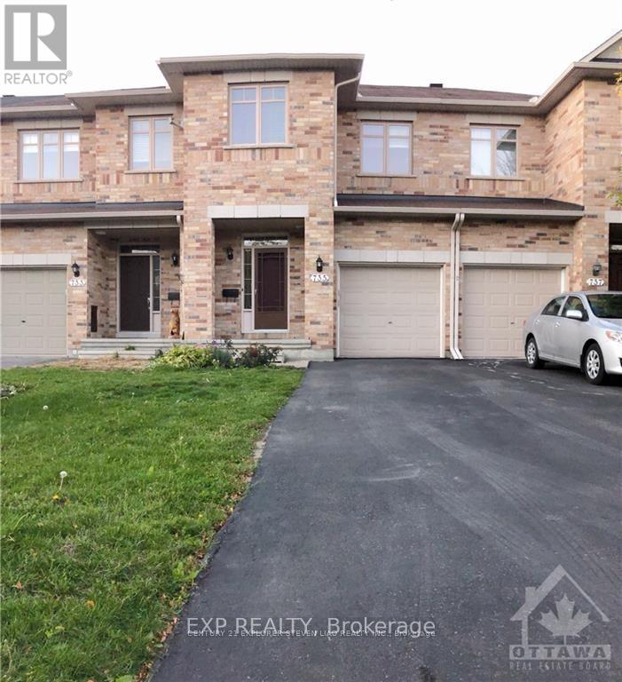 735 NAKINA WAY, Ottawa, Ontario