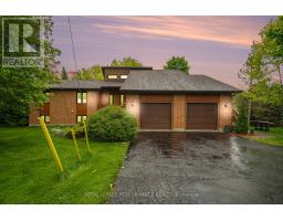2411 OVERDALE DRIVE, Ottawa, Ontario