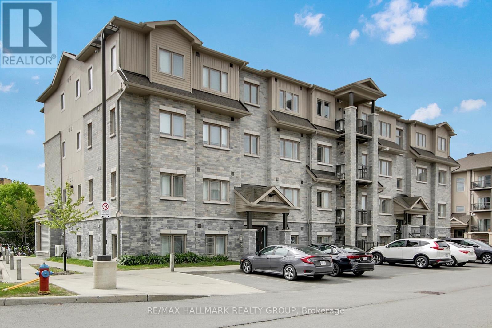 10 - 340 TRIBECA PRIVATE, Ottawa, Ontario