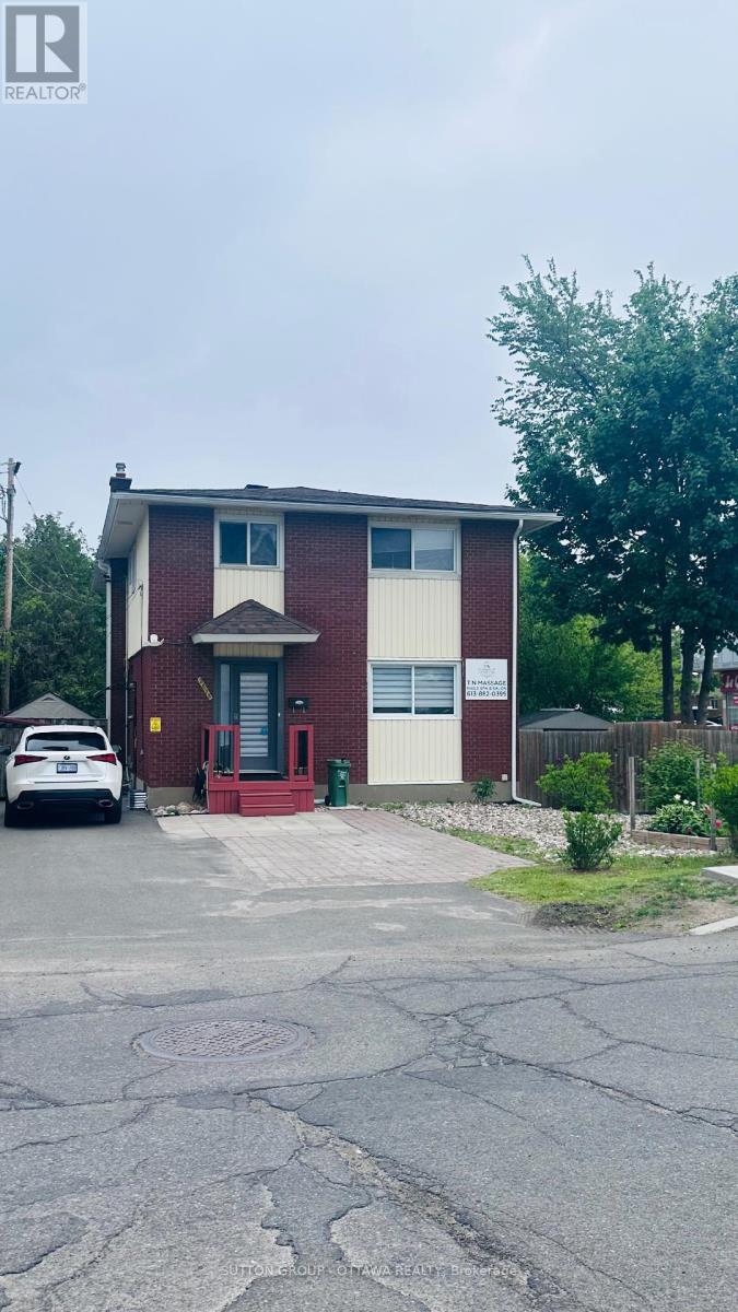 2675 MARIE STREET, Ottawa, Ontario