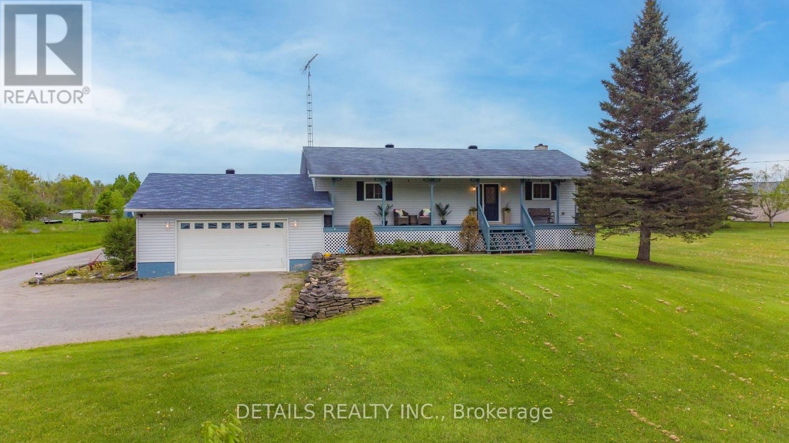 887 MACPHERSON ROAD, Montague, Ontario