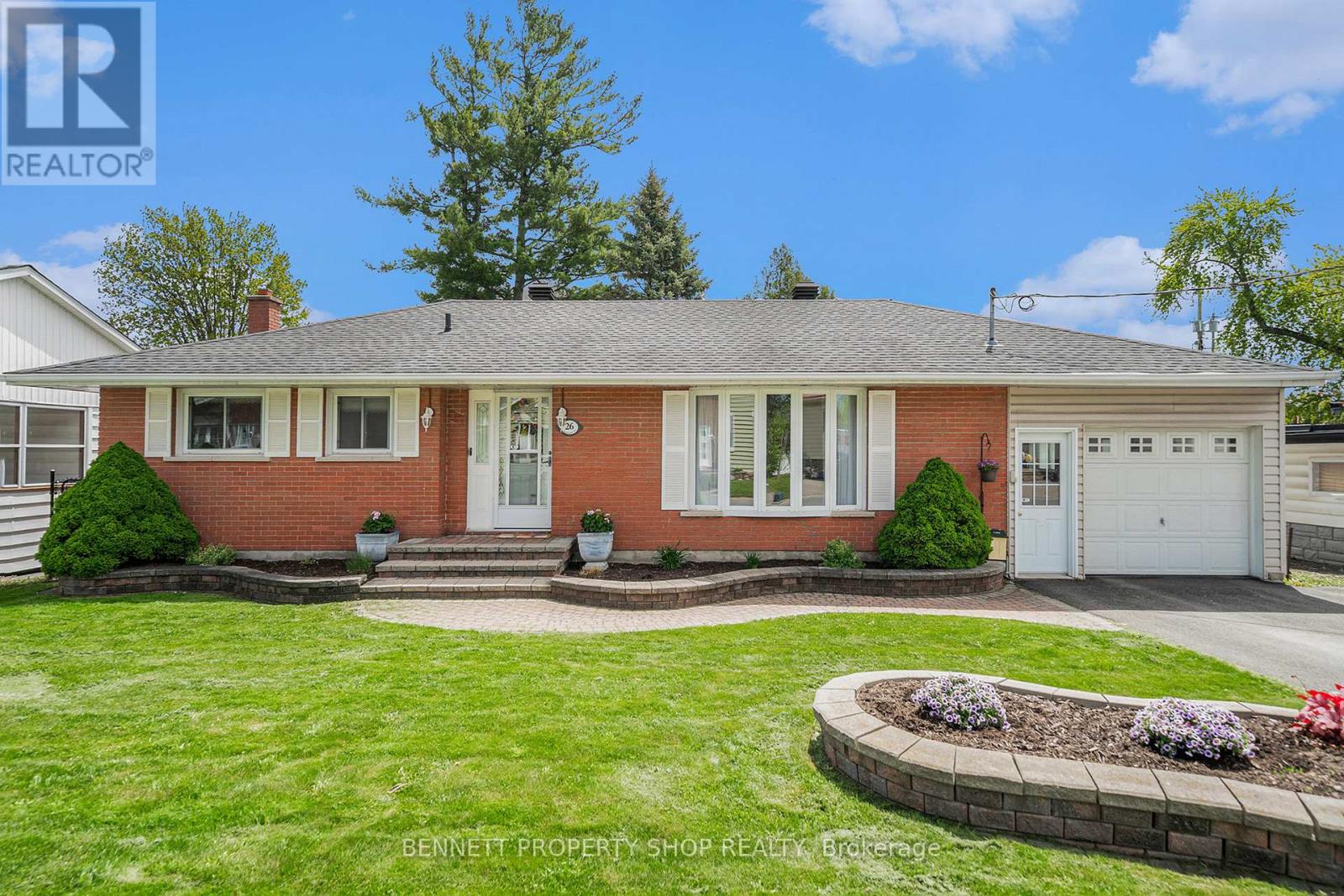 26 HAGGART STREET, Perth, Ontario